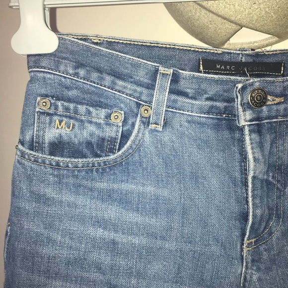 Marc Jacobs Women’s Cut Off Jeans Size 4 - Picture 4 of 5